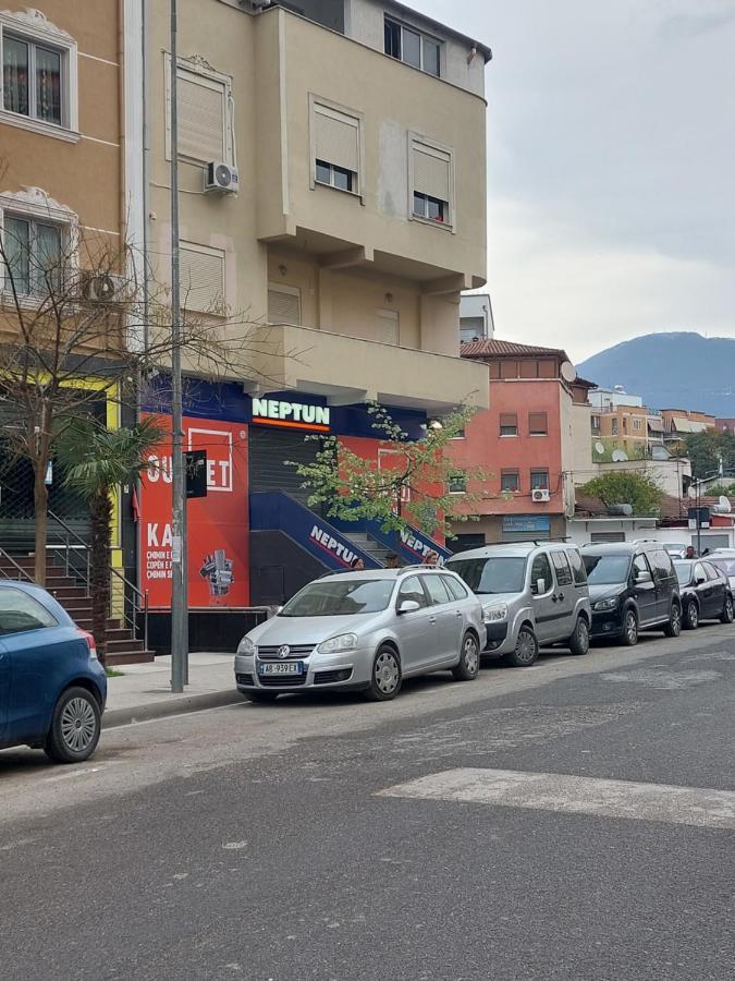 Vila Tafa Apartments ティラナ エクステリア 写真