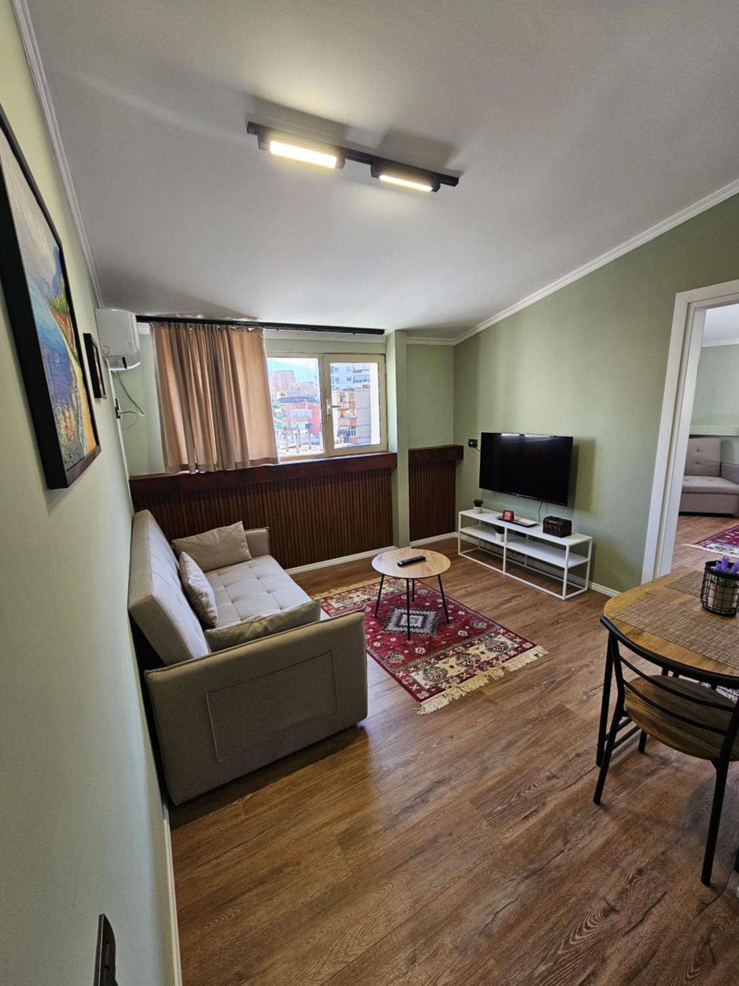 Vila Tafa Apartments ティラナ エクステリア 写真