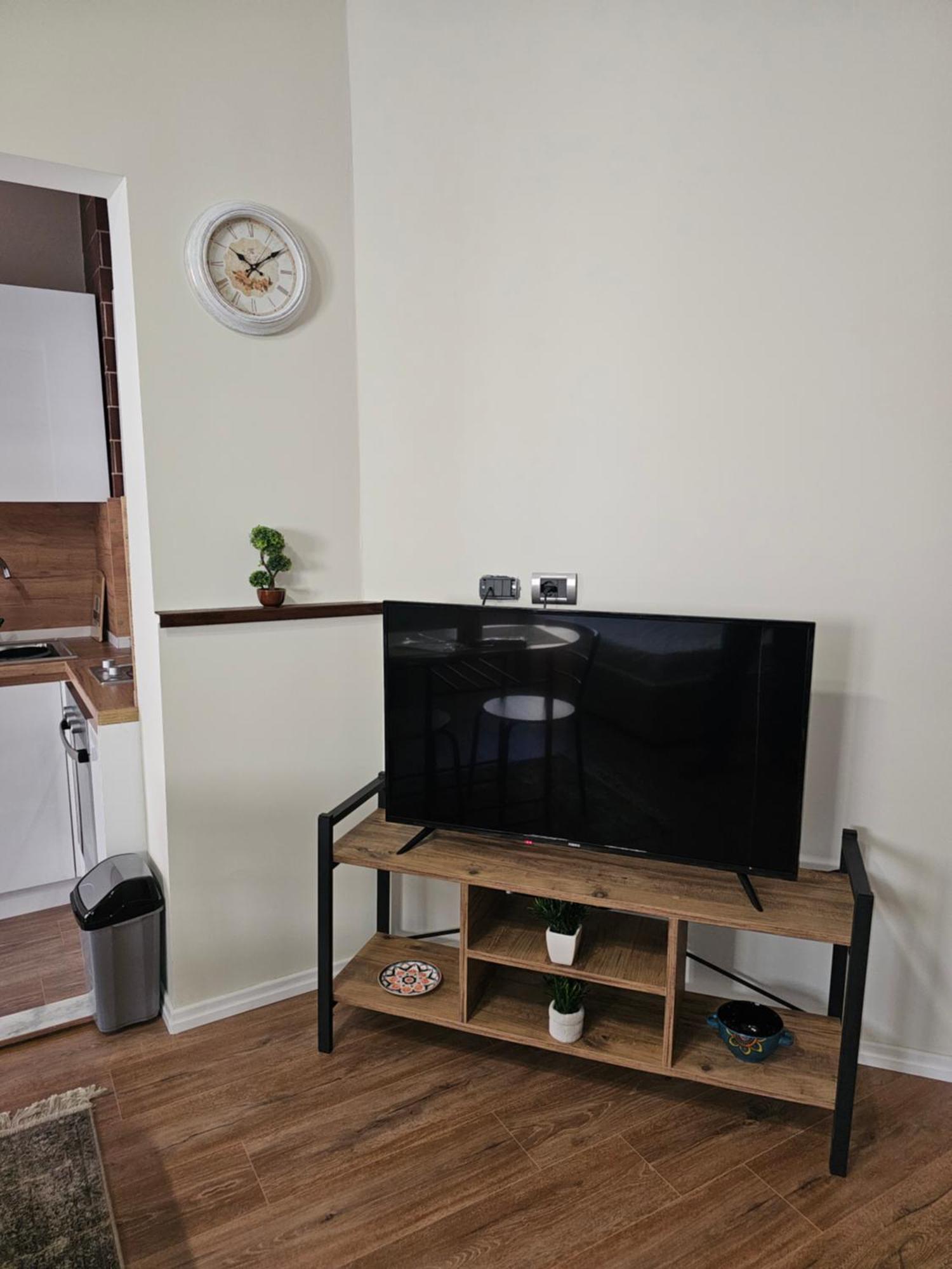 Vila Tafa Apartments ティラナ エクステリア 写真